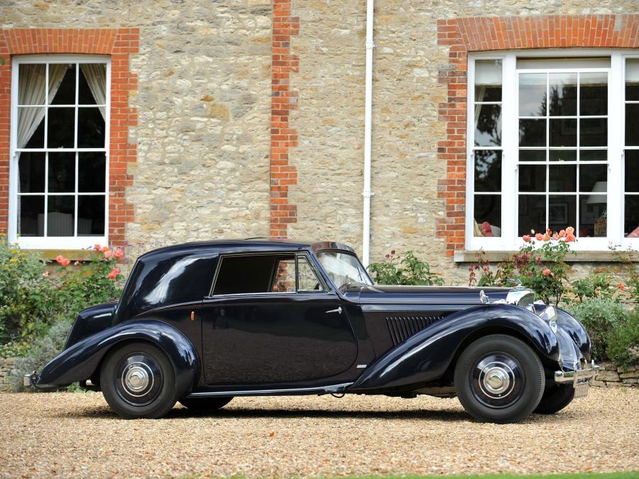  Bentley 4&frac14;-Litre Coupe by De Villars 1938 года  (фото 4 из 8)